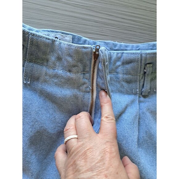 Vintage Paris Blues Light Wash Denim High-Waisted Pleated Shorts Size 26" USA - Picture 4 of 6